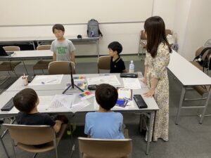 自己紹介　小学校4年生